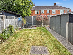 Photo 14- click for photo gallery